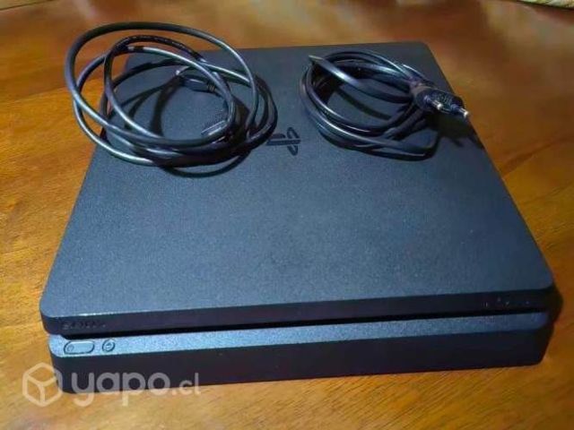 Ps4 1 TB Semi nueva,y accesorios