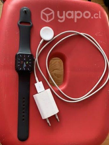 Apple Watch Series 5, 40mm