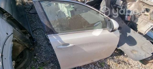 Puerta peugeot 308 2018