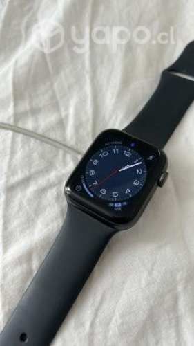 Apple Watch SE GPS + Cellular Caja de Aluminio en