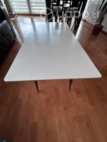 Excel este mesa de centro