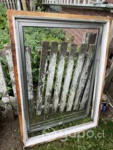 Ventana de aluminio