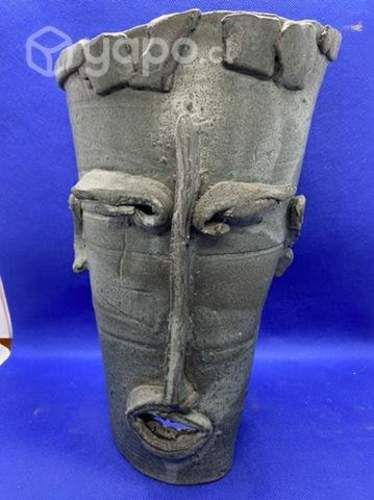 Escultura Cabeza Hugo Marin cerámica Grez Chile