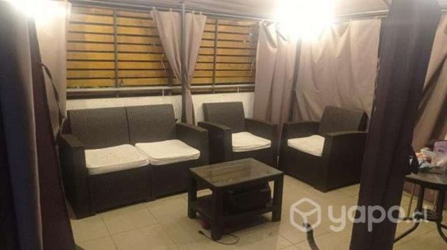 Juego de terraza incluye carpa con luces