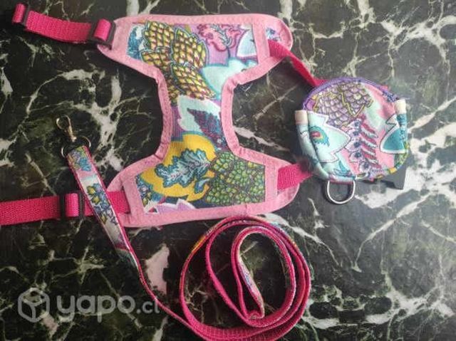 Pechera con mochila ajustable