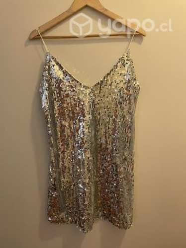 Vestido plateado lentejuelas