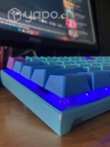 Teclado Ducky Frozen Llama