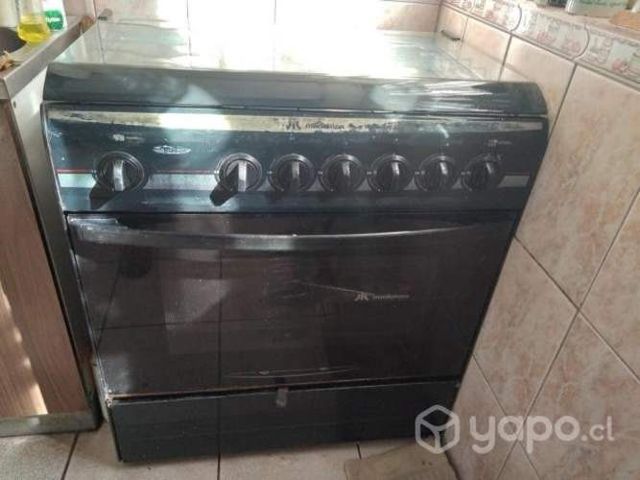 Cocina mademsa gas 6 fuegos usada buen estado func