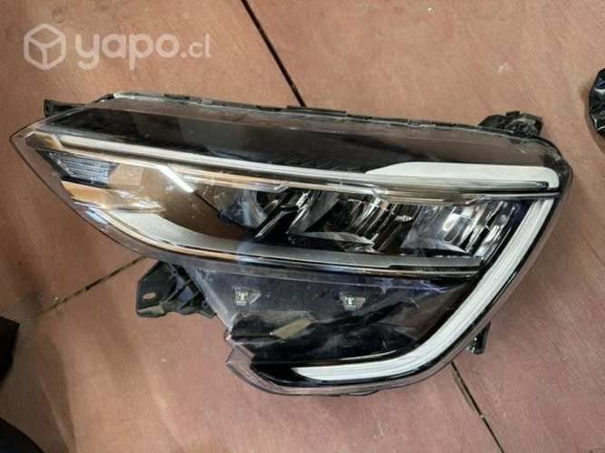 Optico izquierdo Renault arkana