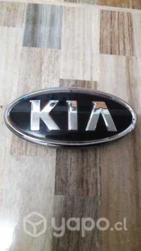 Insignia kia carens 2009