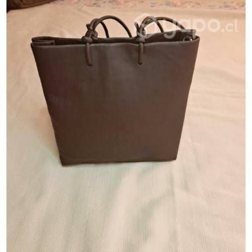 Cartera Zara