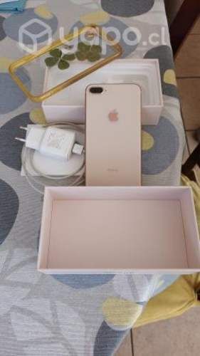 Celular iphone modelo 8 plus