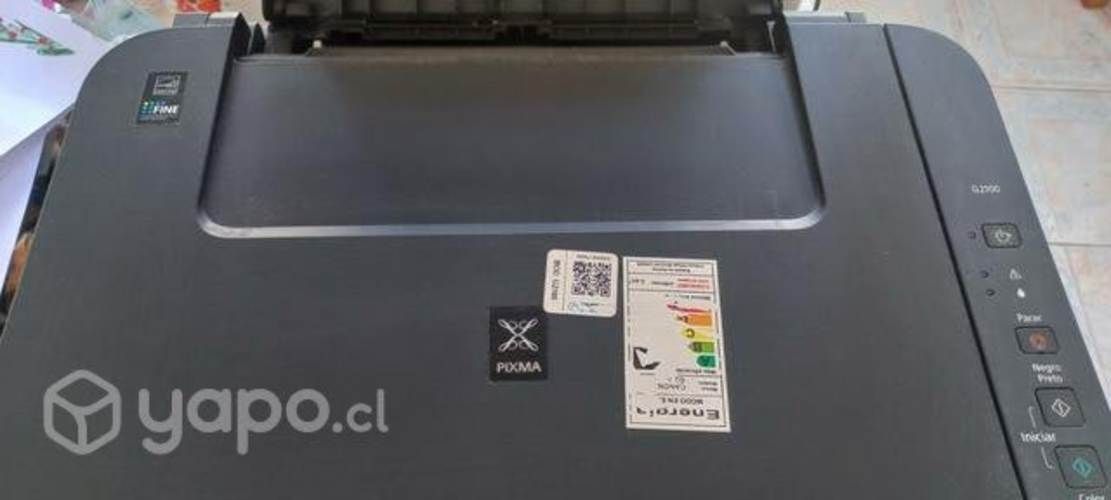 Multifuncional canon (imprime, escanea y fotocopia