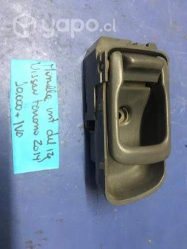 Manilla interior puerta izquierda Nissan Terrano