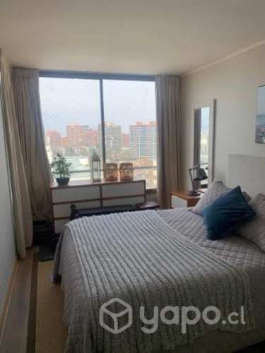 Juego de comoda y veladores