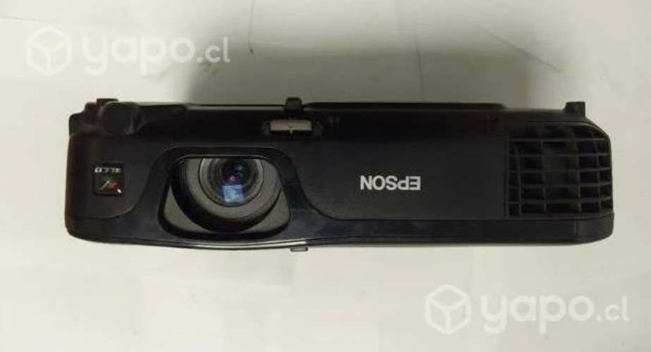 Data show epson s 12 +