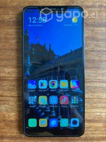 Teléfono Xiaomi Phocophone F1 128GB 6GB