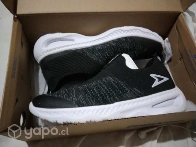 Calzado mujer zapatilla y zapato