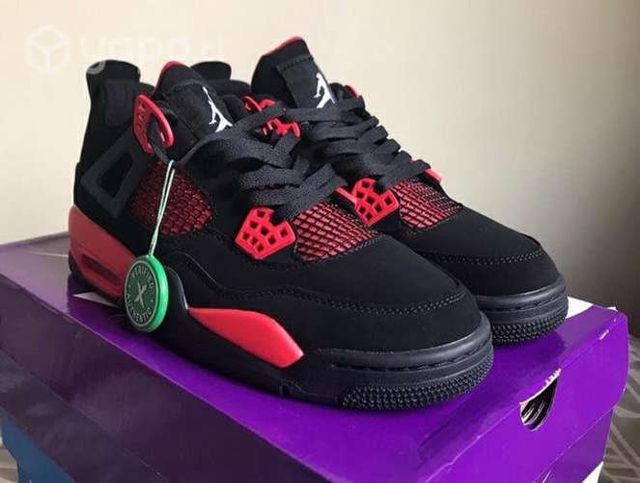 Air Jordan 4 Retro Red Thunder