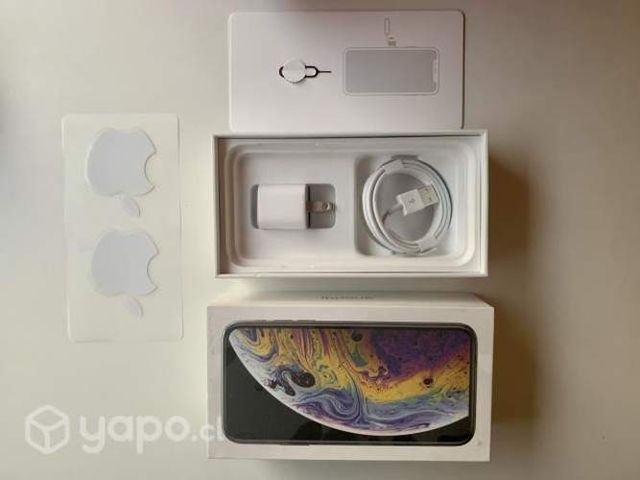 Iphone XS blanco + Iphone 6 y accesorios