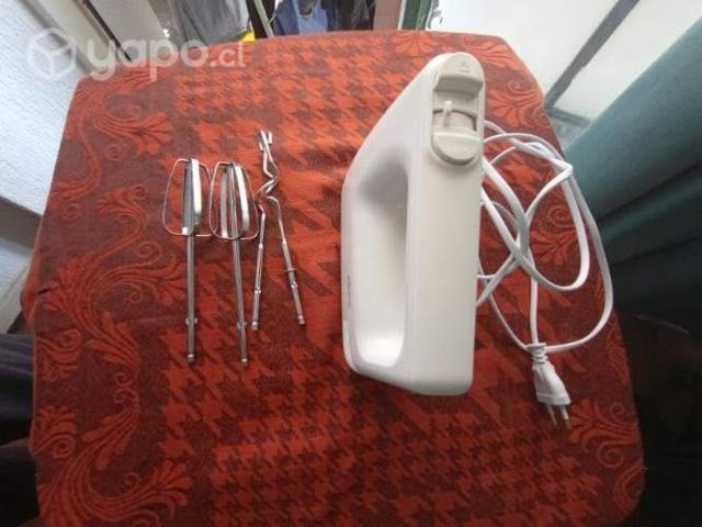 Batidora manual y waflera individual