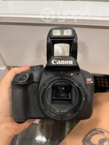 Cámara Reflex Canon T100 + Lente 18-55