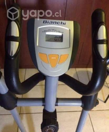 Bicicleta Bianchi elíptica E-1600 de ejercicios