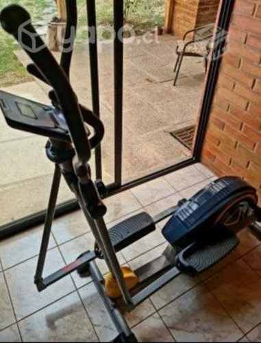 Bicicleta Bianchi elíptica E-1600 de ejercicios