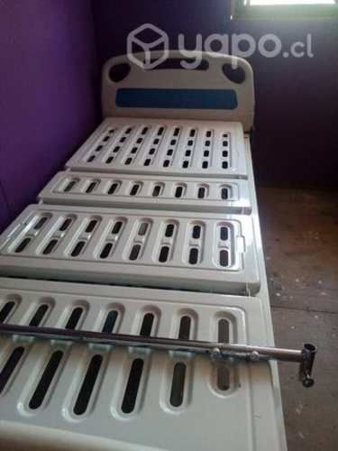 Parlante y cama clinical