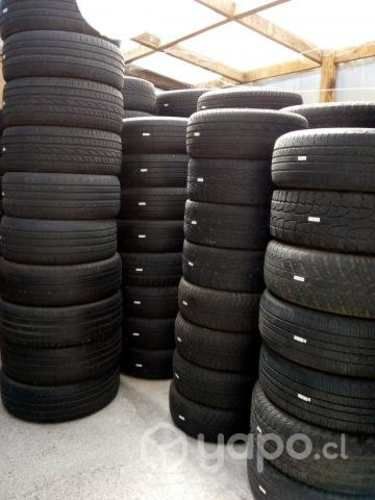Neumáticos* Camioneta, Jeep y Auto (Semi.Nuevos)