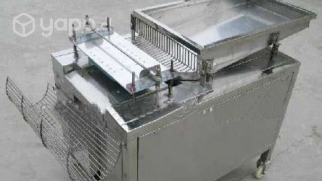 Peladora de huevos de codorniz profesional