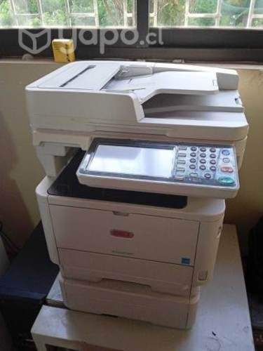 Impresora multifuncional fotocopiadora escaner oki