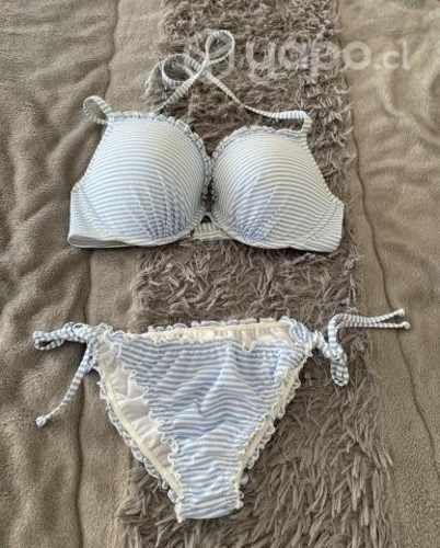Traje de baño sosten 36D y bikini push up 38