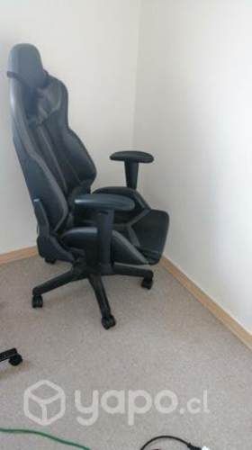 Silla gamer / silla de oficina tipo gamer