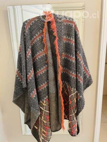 Umbrale tapado y poncho talla L, impecables