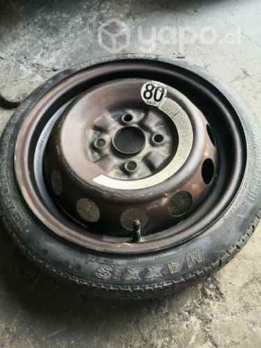 Llanta con neumatico repuesto kia morning 2010