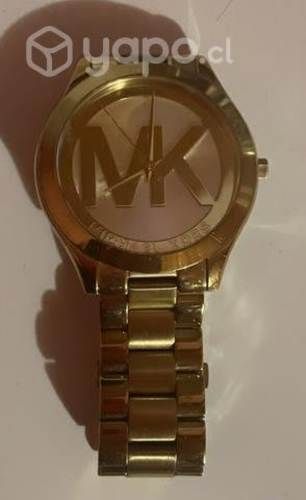Reloj dorado MK