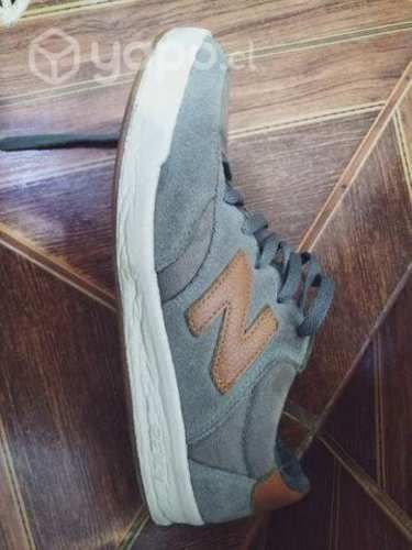 Zapatilla NEW Balance 43