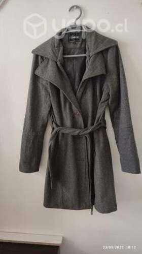 Ropa para dama en excelente estado y un pantalón