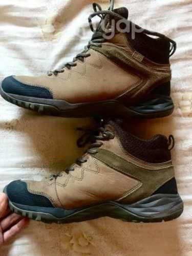 Zapatilla/botín Merrell pocas posturas