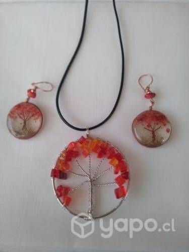 Juego con aros y collar