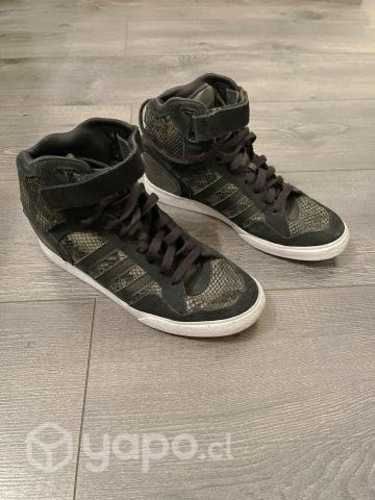 Zapatillas adidas t.38.5