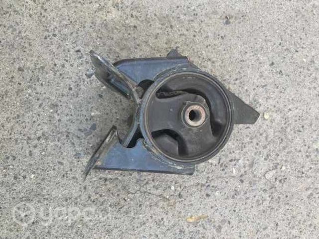 Soporte motor izquierdo Korando