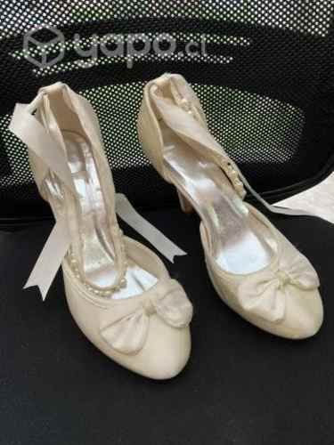 Zapatos matrimonio mujer