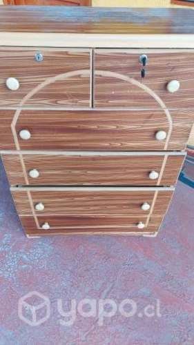 Cómoda com detalles