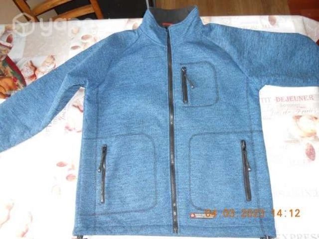 Parka misty mountain