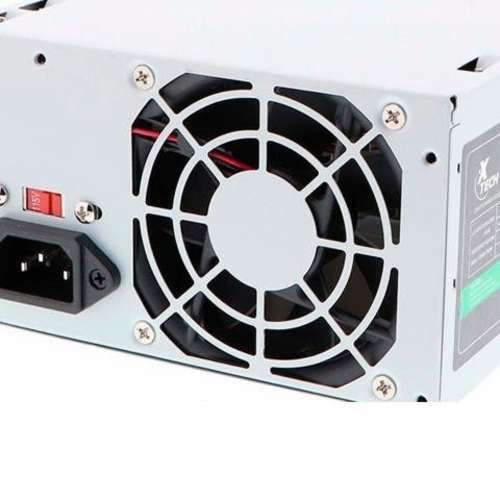 Fuente de poder XTECH 700W ATX 8cm 5-pin
