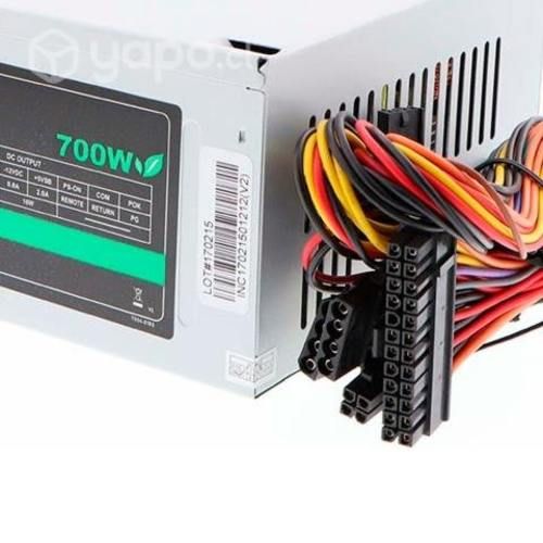 Fuente de poder XTECH 700W ATX 8cm 5-pin