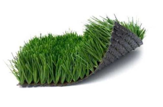 Pasto sintético alto trafico