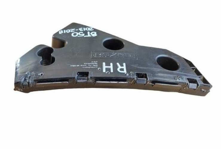 Mensula Delantera Derecha Mazda BT